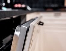 5 วิธีเลือกซื้อคิ้วสแตนเลสตกแต่งบ้านด้วยตัวเอง